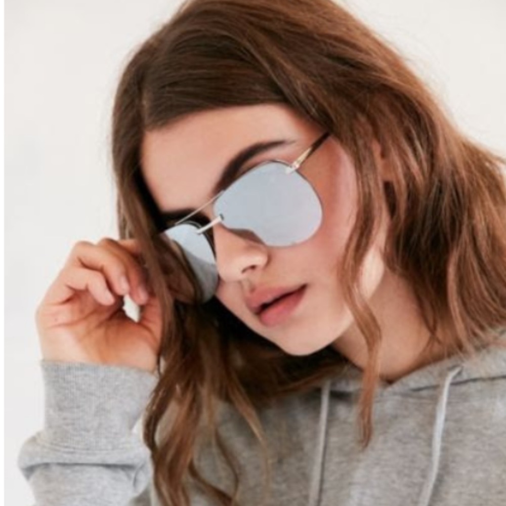 Quay the Playa Reflective Sunglasses